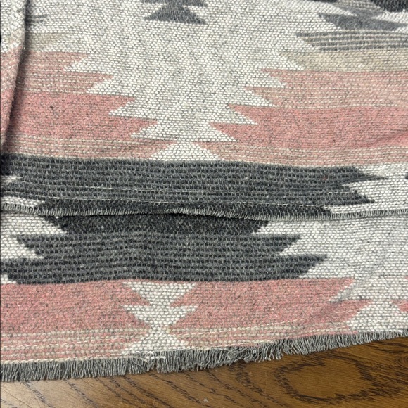 La Miel Aztec Patterned Button-Up Jacket - Picture 8 of 12